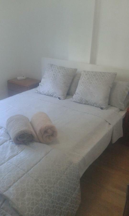 Habitacion Jc Madrid Exterior foto